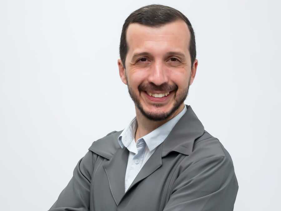 Dr. Igor Penizolo — Fisioterapeuta — CREFITO -4 161679F